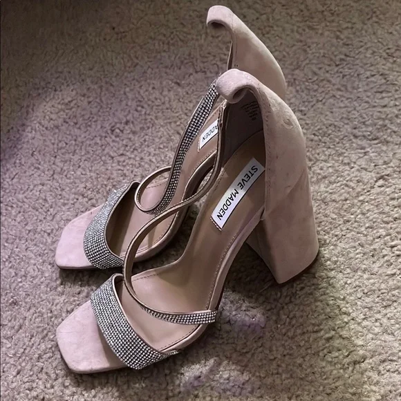 Steve Madden Pink High Heel Stilettos - Picture 2 of 5